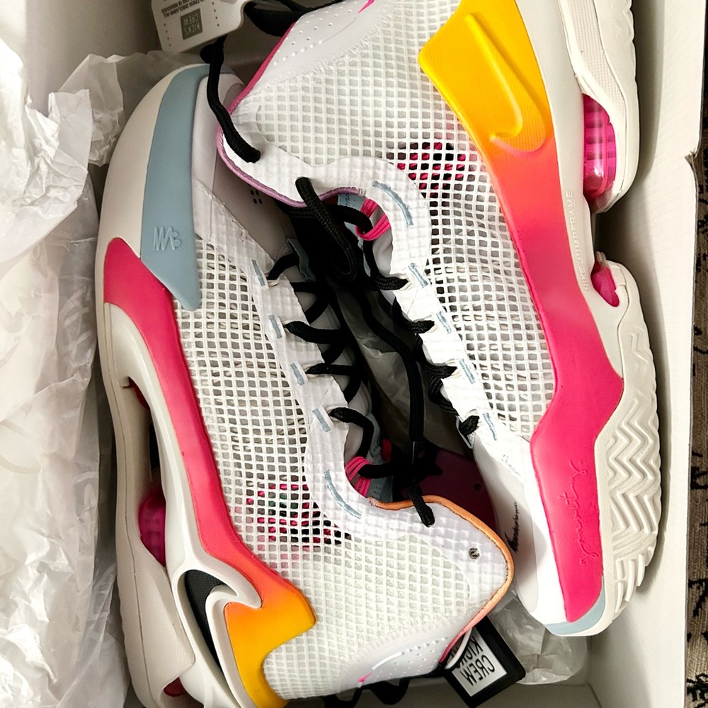 Nike Air Zoom G.T. Jump EP
